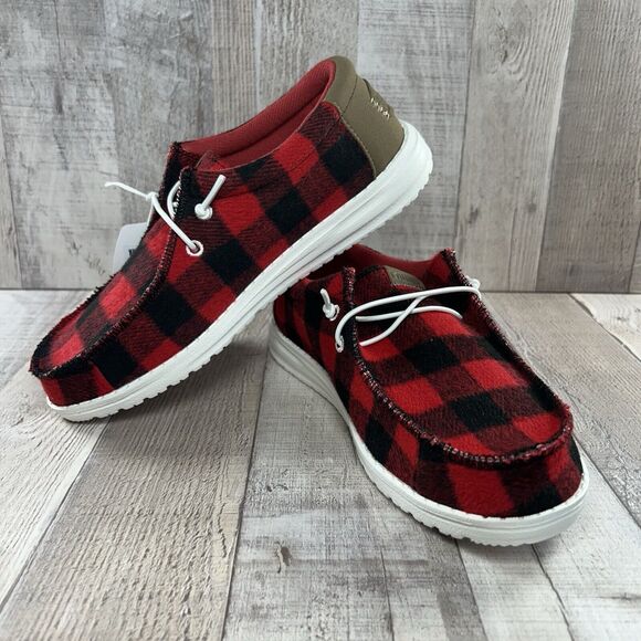 Hey Dude Wally Youth Size 2 Buffalo Plaid Slip On Loafer Sneaker Shoes Red Black - Picture 2 of 11